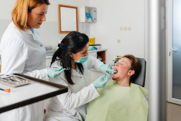 Best Emergency Tooth Extraction  in Caro, MI